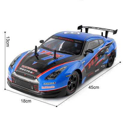 Yile 1:10 RC Huge Of Racing Drift Uzaktan Kumandalı Araba | 2.4 Ghz USB Şarj 20 Km/h Mavi 43 Cm 8+ Yaş ve Üzeri Çocuklar İçin
