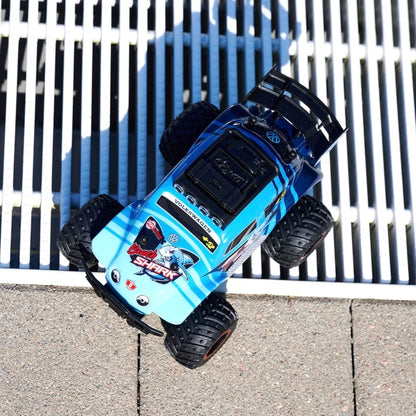 Dickie 1:18 Volkswagen Beetle Monster Bug Uzaktan Kumandalı Araba | 2.4 Ghz USB Şarj 23 Cm 12 Km/s Işıklı Off-Road 6+ Yaş ve Üzeri Çocuklar İçin