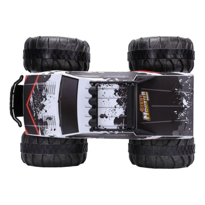 Maisto 1:8 Gaint Monster Truck Uzaktan Kumandalı Dev Kamyon | 2.4 Ghz 60 Cm USB Şarj Kendin Yap Montaj Büyük Köpük Lastikler 8+ Yaş ve Üzeri Çocuklar İçin
